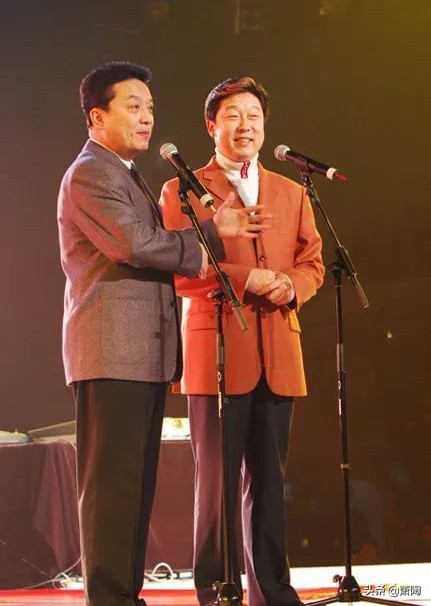 李伯祥的徒弟 有的成了大腕 但快被吐沫星子淹死 有的真去了极乐世界