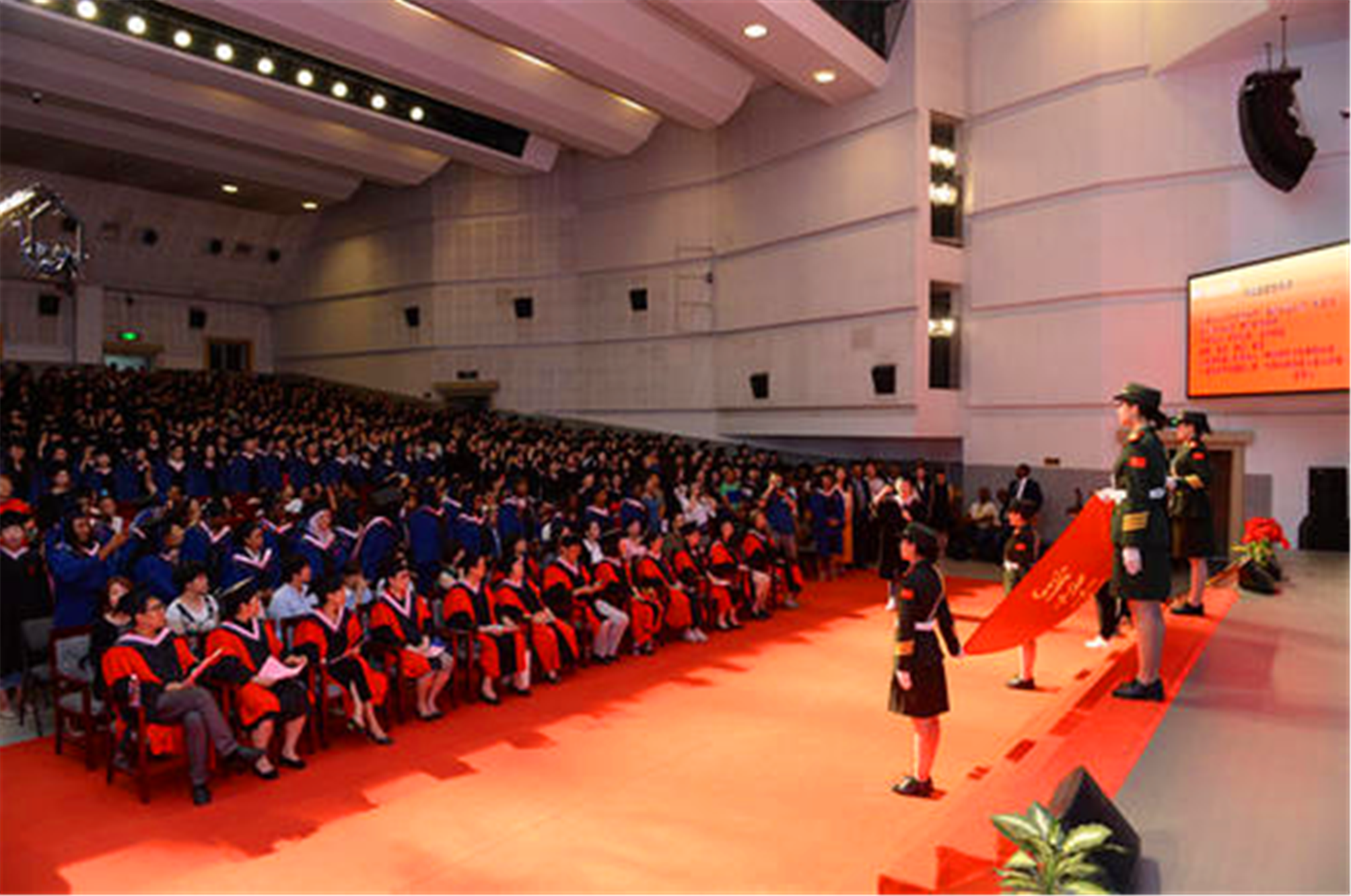 这所名为“女子学院”的大学，地处北京，真的只有女生就读吗？