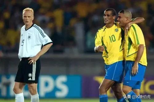 被忽略的巴西足球大师，98、02年世界杯绝对核心：里瓦尔多