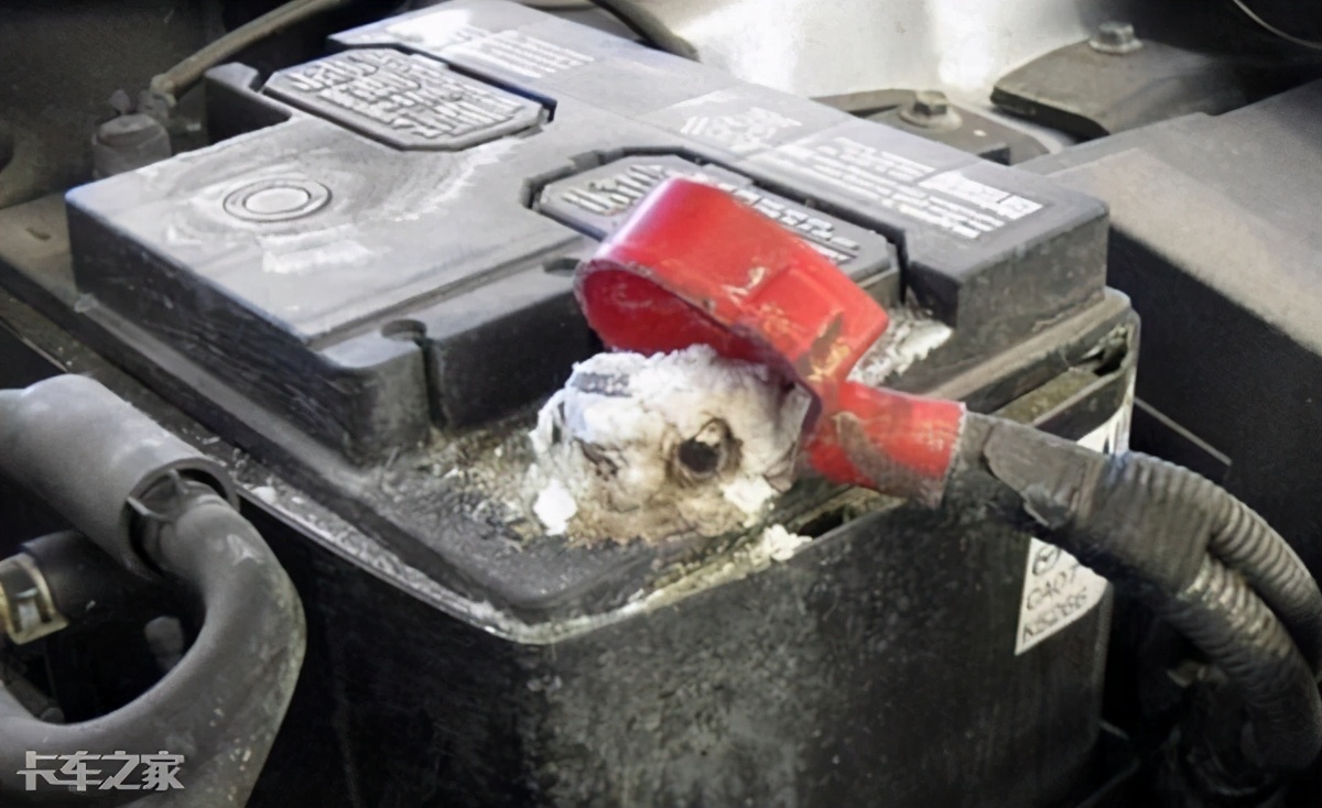 卡车蓄电池该如何保养?等到亏电时再看可就晚了