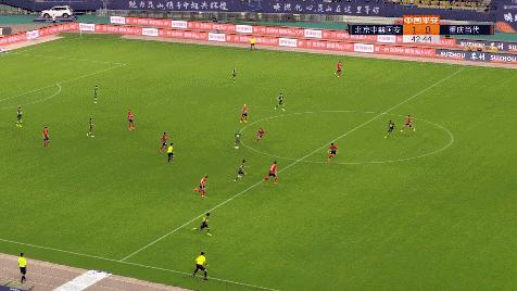 国安5-2重庆终结3轮不胜 巴坎布中超生涯首次大四喜