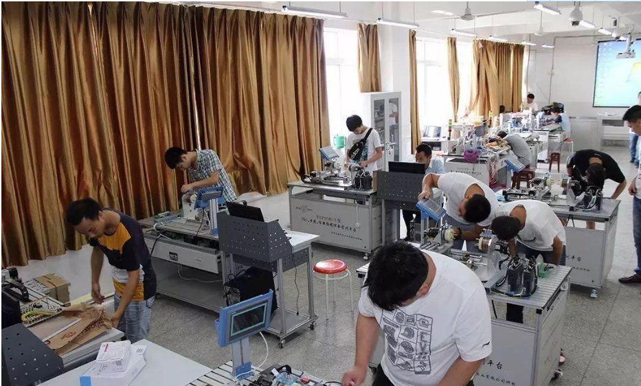 高考400分就能进的“华为后花园”，专科也会被偏爱，考生别错过