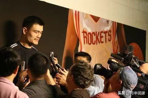 nba有哪些口头禅(一句中国人都爱说的口头禅让姚明差点在NBA被打，你肯定也说过)