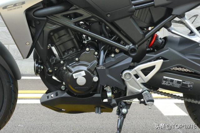 被价格掩盖了实力！本田CB300R骑行体验 完美的入门级街车