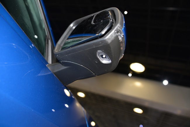 实车拍摄-2019款 福特 野马 EcoBoost® 硬顶 10速 自动 P版 加规