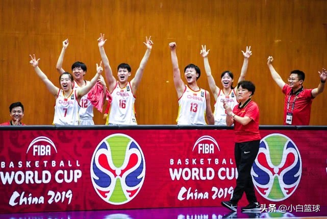 u19加拿大女篮世界杯(U19女篮闪耀世青赛夺世界第六！男篮则垫底，男篮人才培养略滞后)