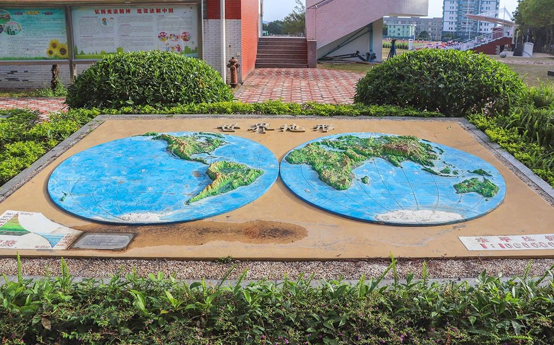 泉州这所中学，办过世界级比赛，还有独立露天游泳池？！厉害了！