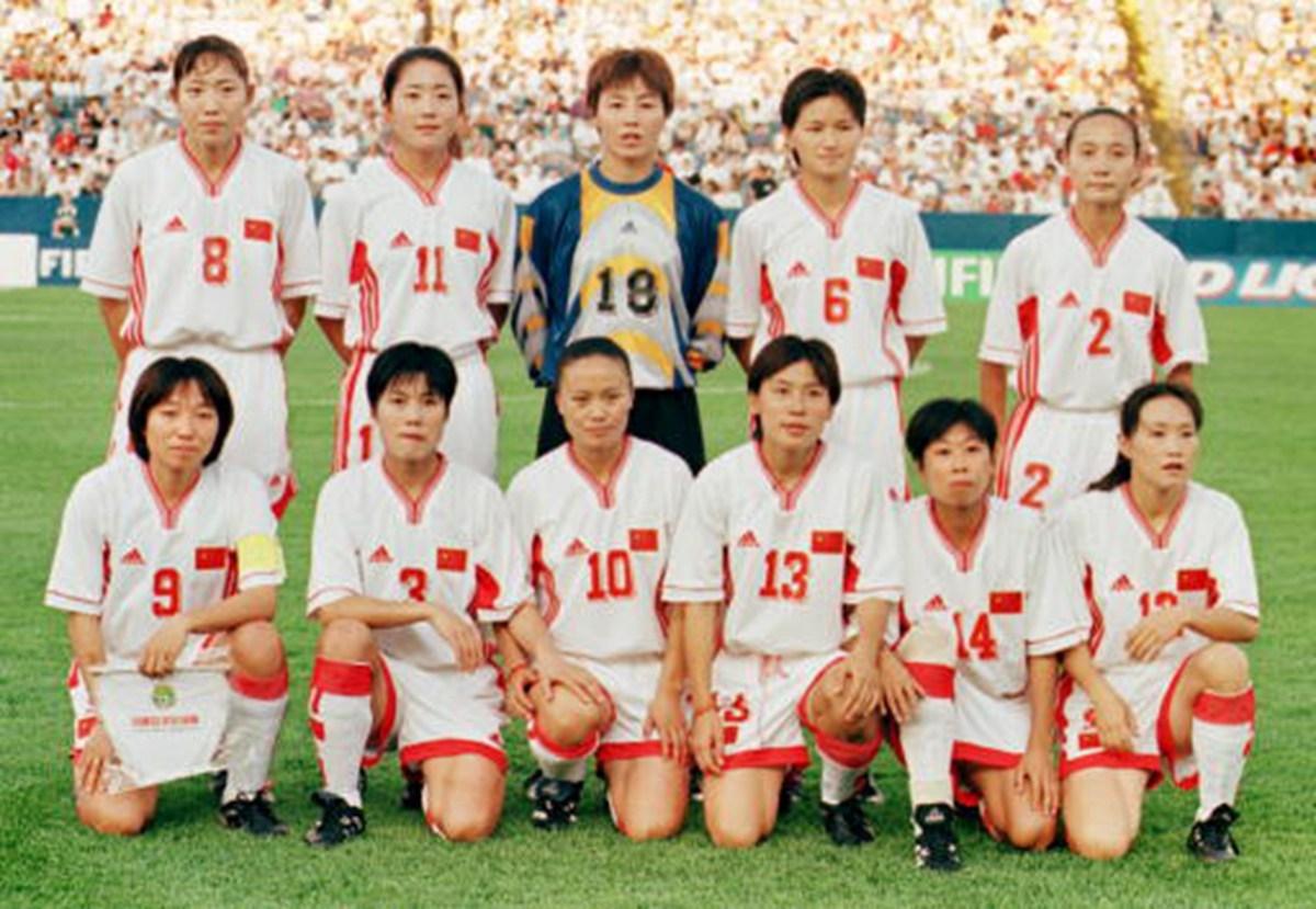 1996女足世界杯中国队阵容（马元安盛赞刘爱玲，王霜一脚定乾坤！中国女足总能涌现世界级球星）