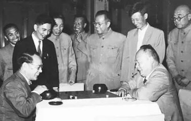 十大元帅墓地今何在？元帅们去世后都葬在了哪里？苍松翠柏掩忠魂