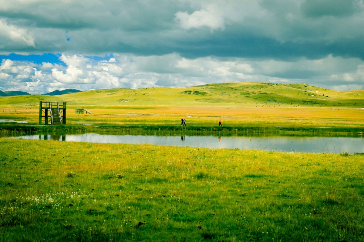四川理塘旅游景点(川西不止有被丁真带火的理塘) - 悦闻天下