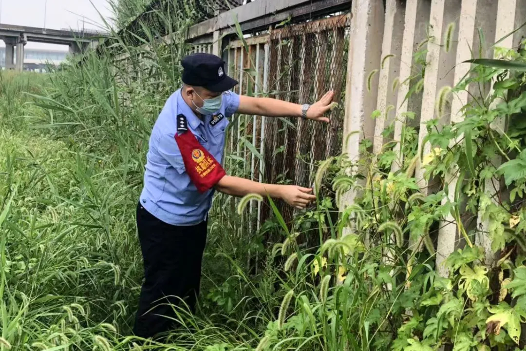 他，是一颗永不松动的“道钉”