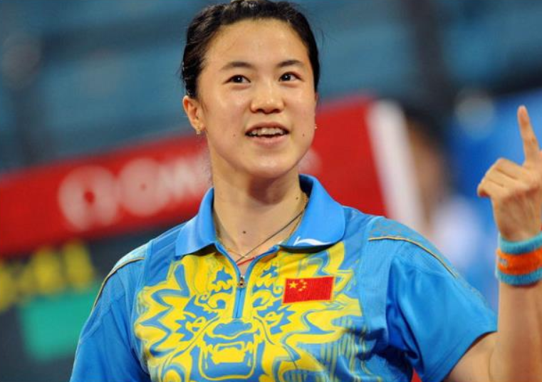 王楠个人资料介绍(王楠的风雨人生:患癌12年,富豪老公不离不弃)