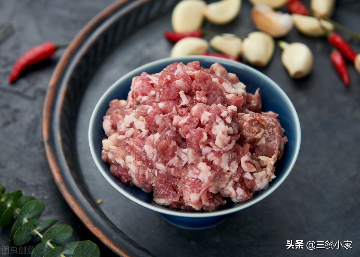 酸菜饺子怎么做才好吃，酒店老厨师长告诉你，四个步骤，轻松制作