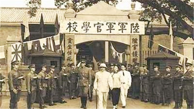 揭秘：十大开国元帅中伴随孙中山时间最多的是哪位
