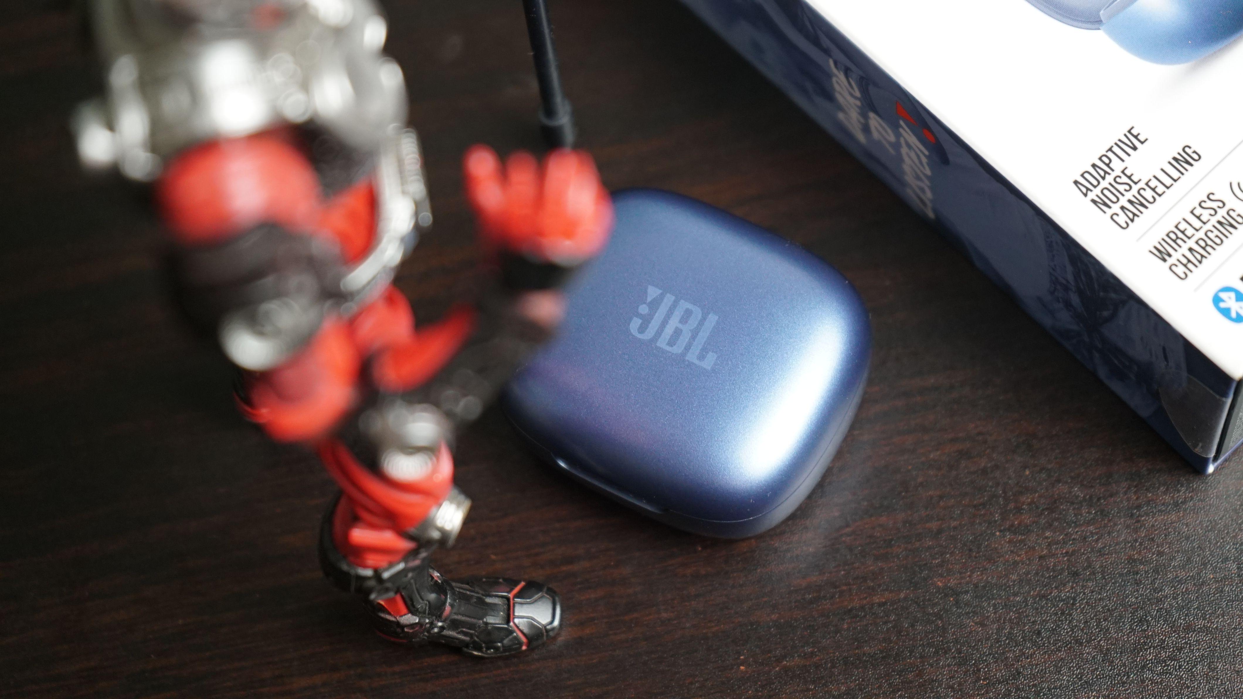 不另添麻烦的生活好搭档，用JBL LIVE PRO+特别版才懂生活