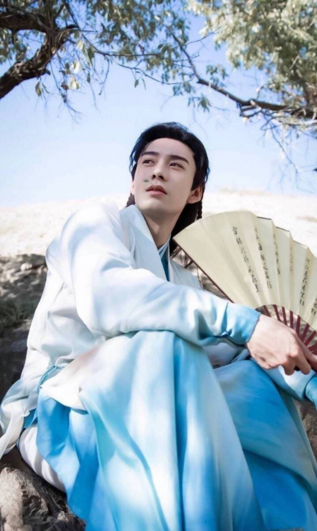 内娱95后小生神颜大赏：陈星旭可盐可甜，王俊凯从小帅到大