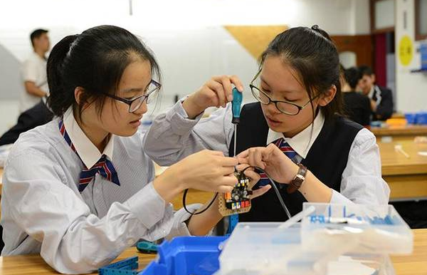 教育部傳來消息，2021年秋季開學時間有變，學生停學不停課