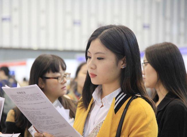 被遗忘的3所“普通”大学，财经教学不输专业学校，毕业出路广