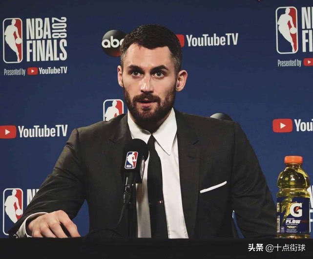 nba有哪些帅的(论颜值，NBA十大帅哥你会怎么排名？第一名不是帕森斯也不是乐福)