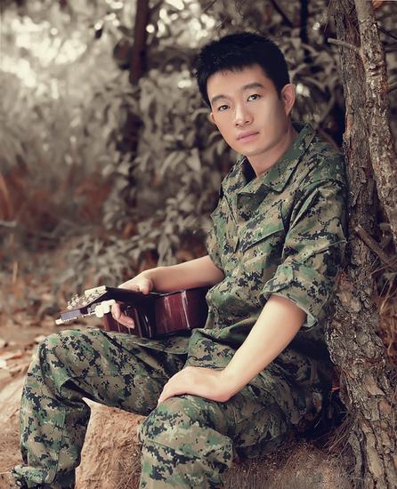 那些能量满满，歌曲经典朴实的军旅歌手