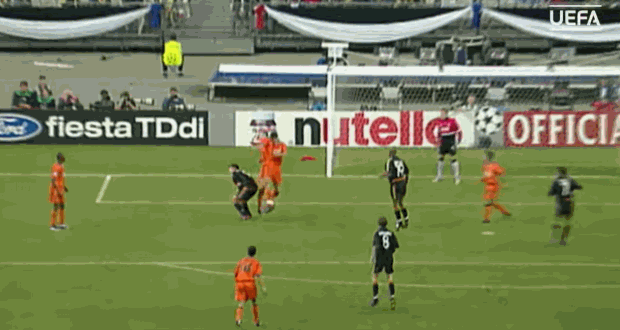 欧冠为什么没结束（「深度」西甲巅峰的1999／00赛季，皇马是如何欧冠再封王的？）