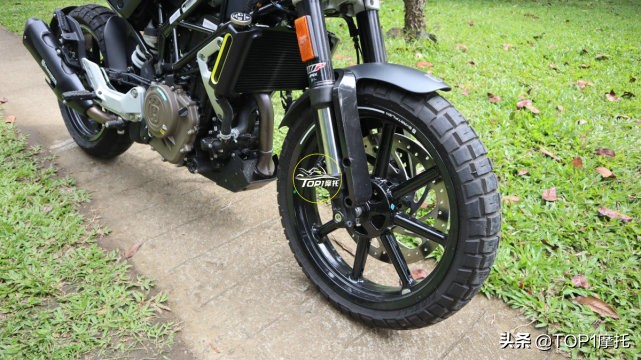 宝马s401(野性浸入骨髓) - 四帝国车市