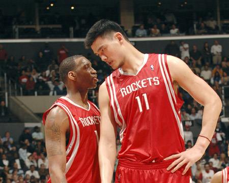 nba82连胜的球队有哪些（盘点NBA历史上最长的4大连胜纪录！火箭队22连胜仅排末位）