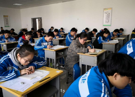 新高考模式下，卷面8分赋分后成了67分，等级赋分真的公平吗？