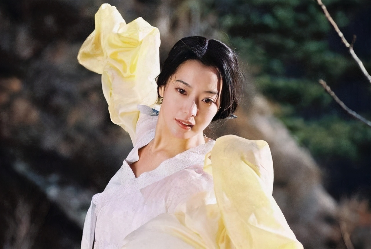 《神话》幕后冷知识,因金喜善而取消吻戏,梁家辉差点与成龙反目