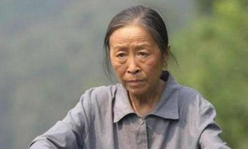 张少华主演的电视剧(丑娘张少华:演了100多次母亲,但人生最对不起的