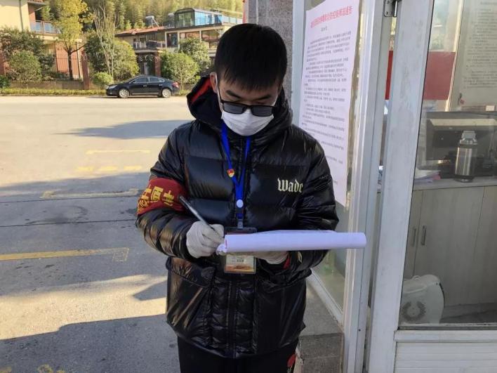 武汉纺织大学会计学院（这群武汉归乡大学生）