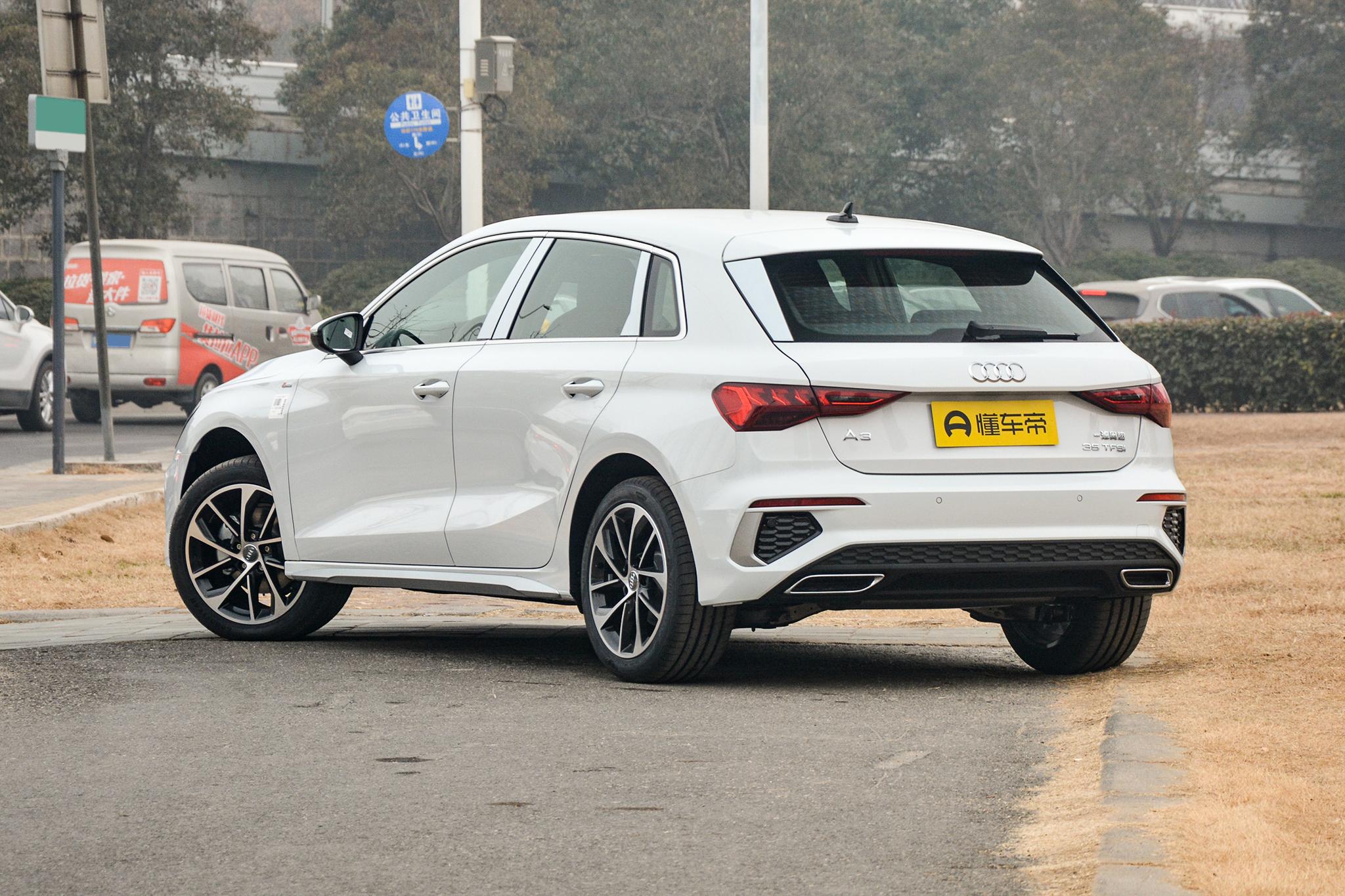 预算20万,小幅度优惠,最低配奥迪a3值得买吗?