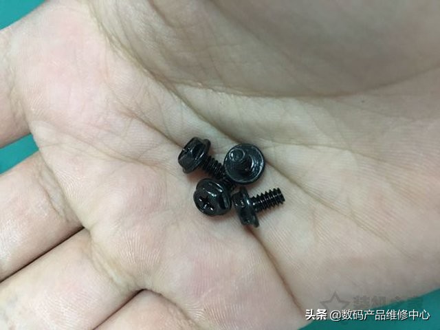 自己组装电脑教程：小白装机最新最详细的台式电脑组装教程图解