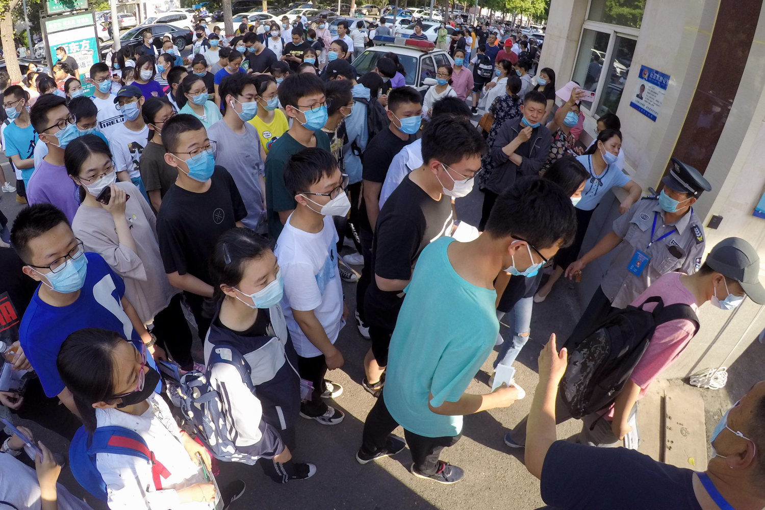 高考试卷全国都一样吗（2021年高考明天开始）