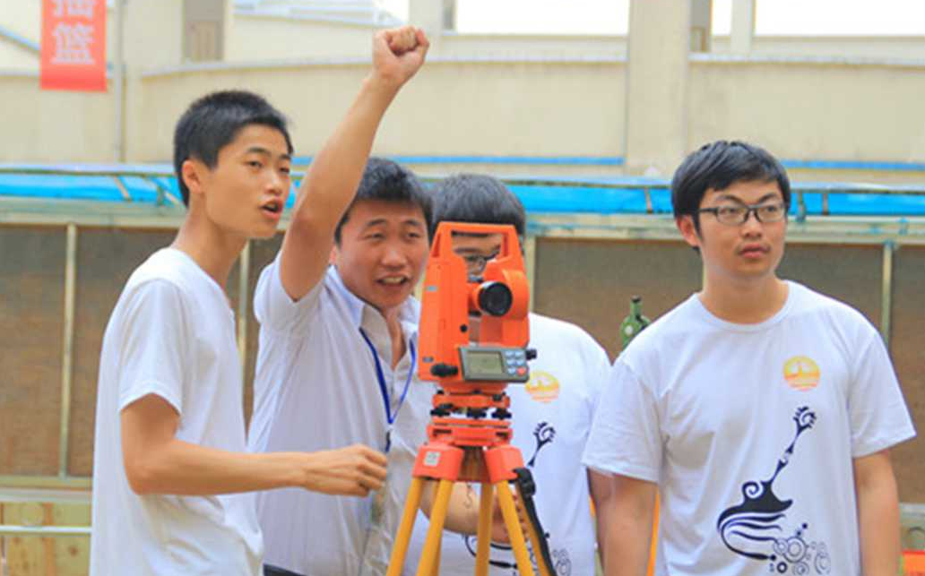 毕业后才知道，高等专科和职业技术学院大有不同，学生要谨慎选择