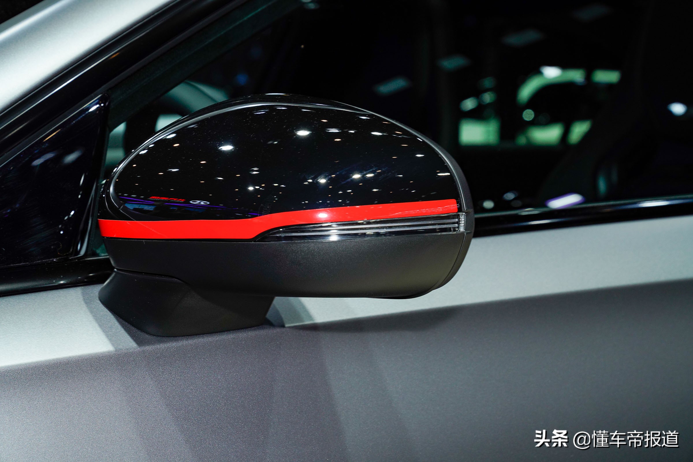 新车｜增加红色拉花点缀，AMG A 35 L 4MATIC炽夜特别版实拍解析