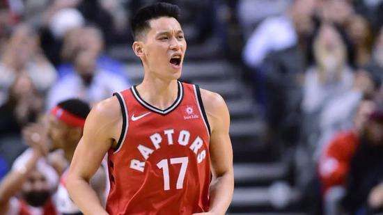 nba为什么不要林叔豪(不仅仅是歧视，林书豪为何被猛龙弃用？从这几个方面找到答案)