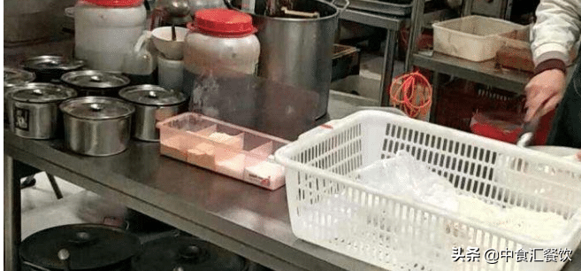 食堂经营知识分享：大学食堂窗口承包经营的技巧