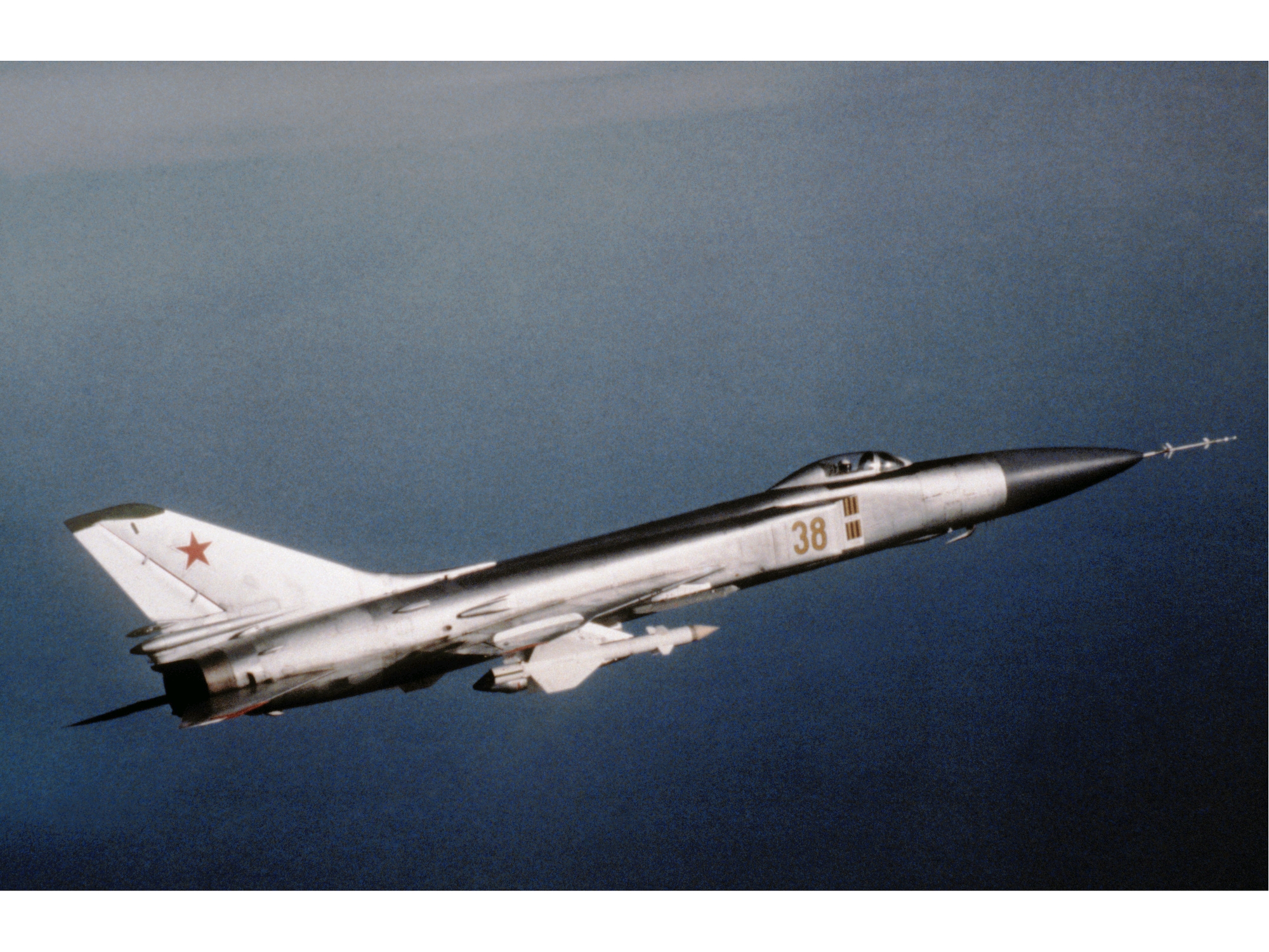 83��󺫺���007�Ű����Ϊ��������Su-15���ػ�������269��ɥ��