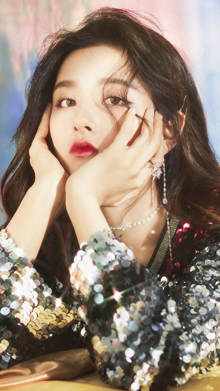 在娱圈消失5年，回归就能演女主，上春晚、跟正午合作，真不简单