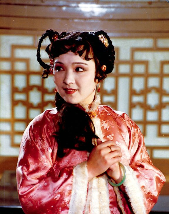《红楼梦》里薛宝琴不得不做的棋子?