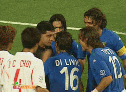 02世界杯韩国意大利裁判是谁（不要脸！02世界杯韩国VS意大利主裁首度承认误判，却依然拒绝道歉）