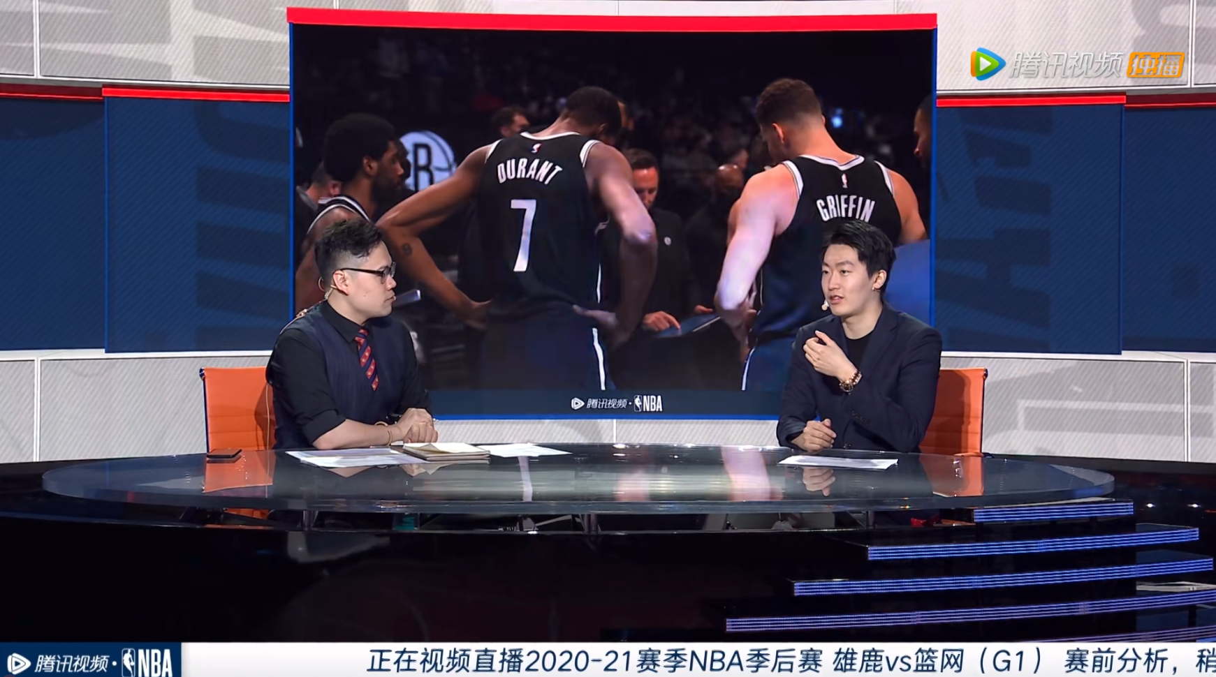 王仕鹏解说的nba比赛有哪些(管泽元再度解说NBA引发关注，LPL只是副业，篮球属于降维打击？)