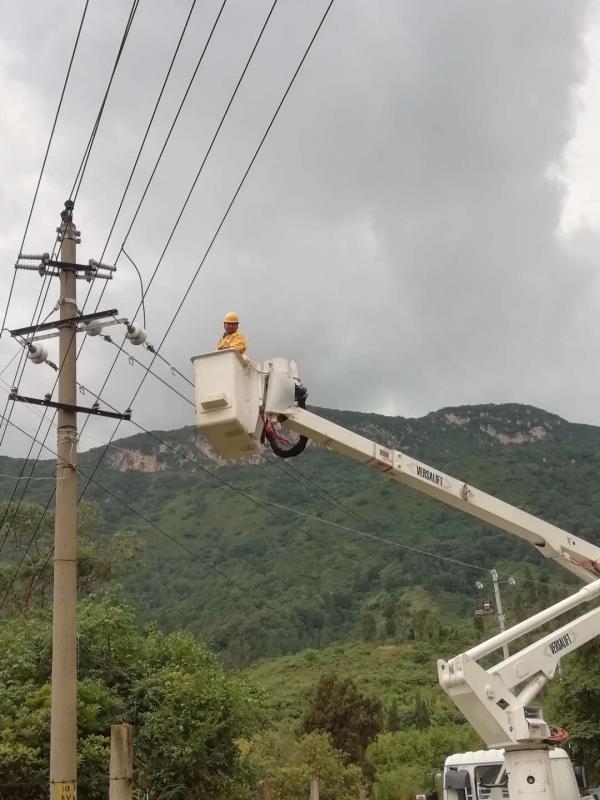 安装接地挂环 降风险提效率