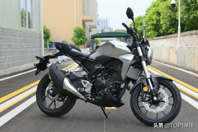 本田街车：被低估的实力王者，性价比之选