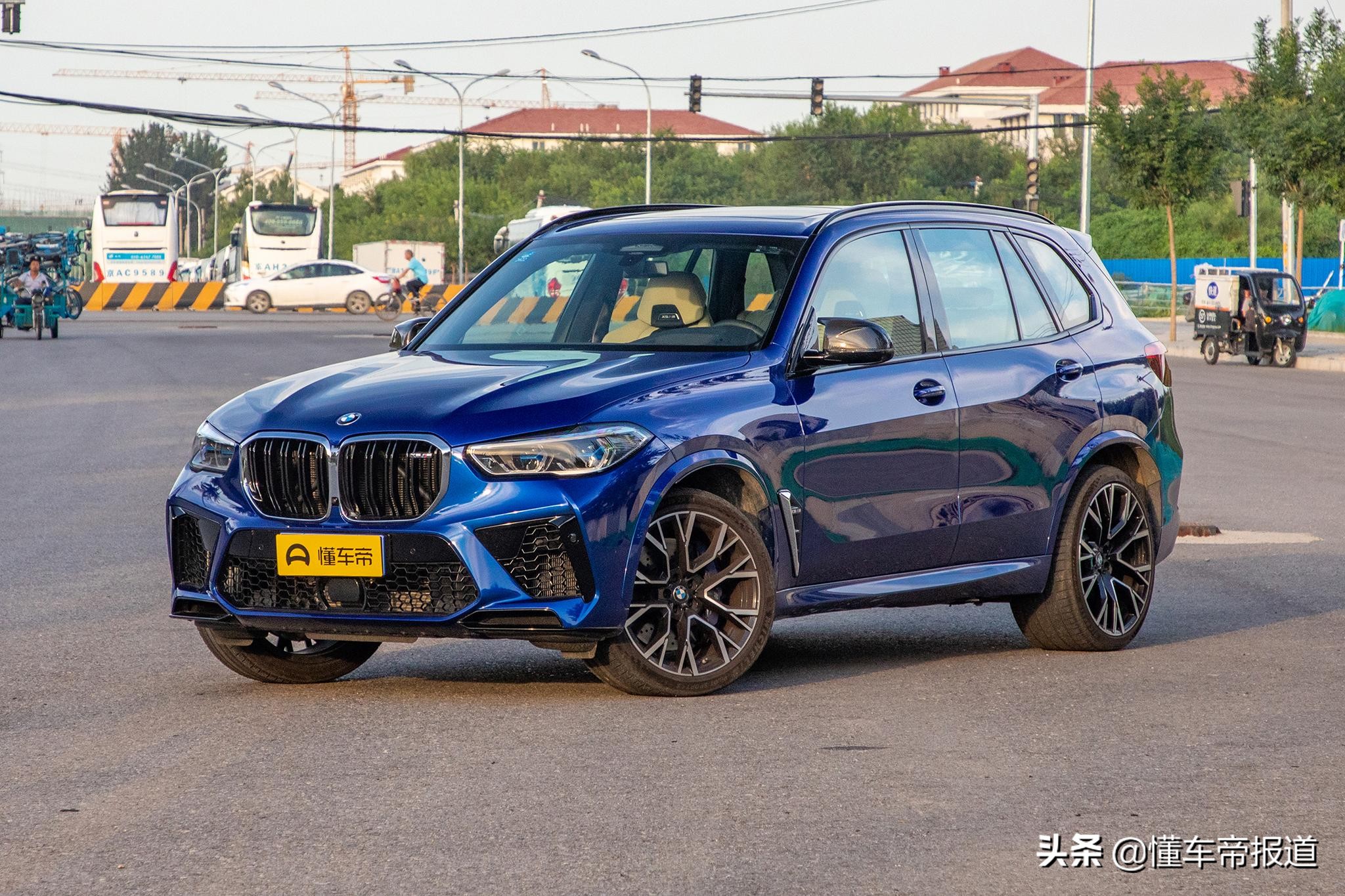 宝马SUV新车上市，豪华电动SUV引领未来出行新体验