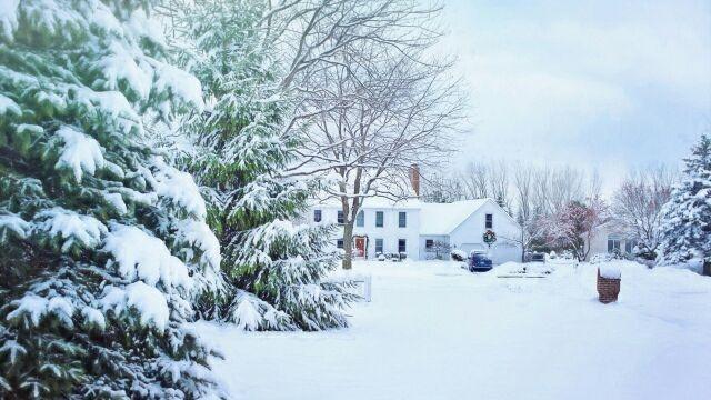 下雪了發朋友圈的唯美心情說說_下雪了發朋友圈的精美句子 - 成語詞句