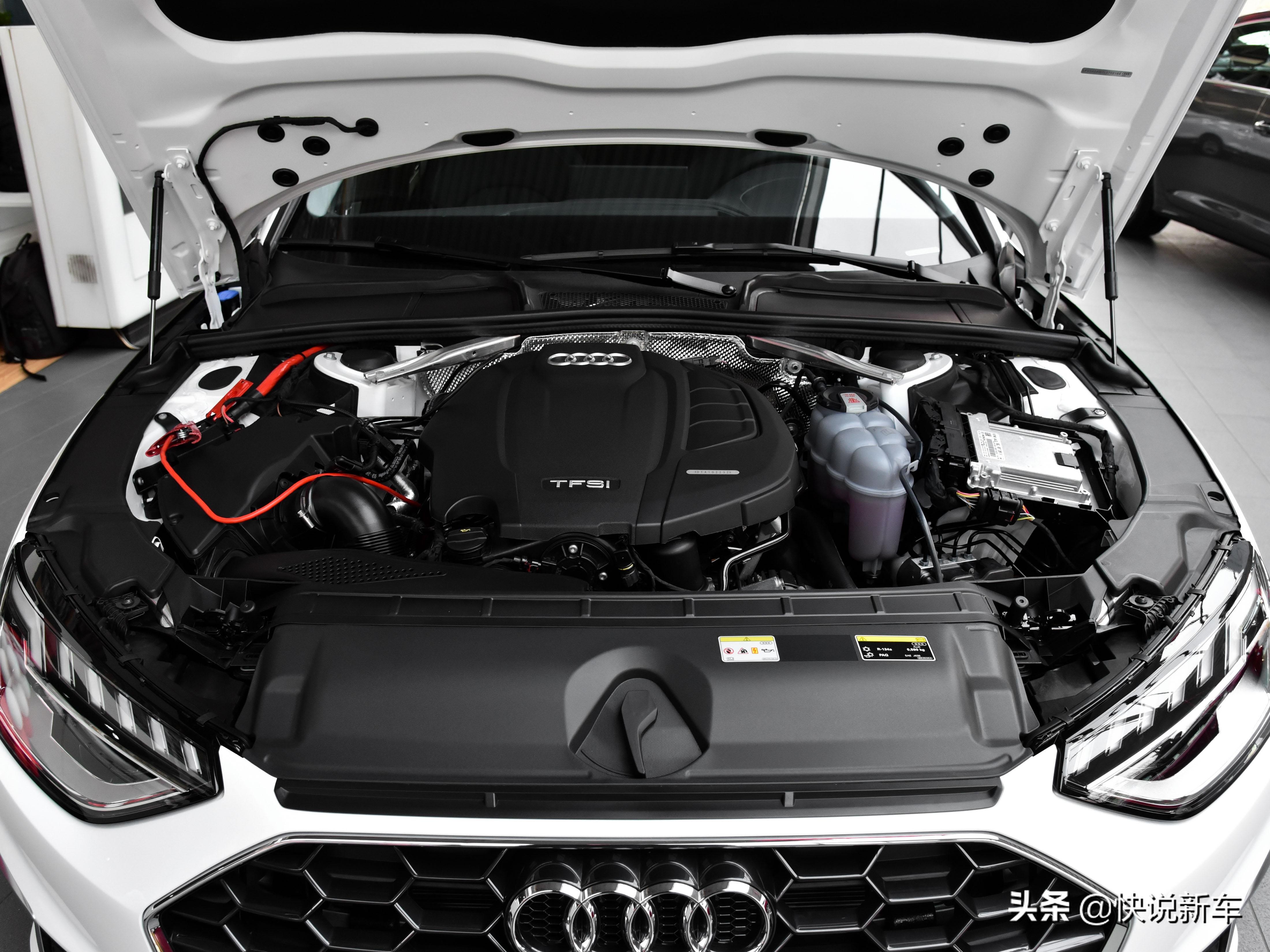 轴距超2米9，油耗不到7L，豪华合资中型车，实拍奥迪A4L