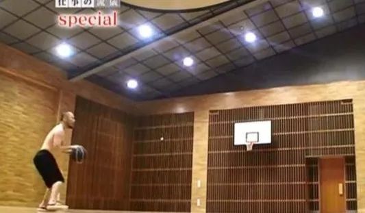 篮球世界杯少儿绘画（2019篮球世界杯火热进行，篮球题材漫画创作却不简单）