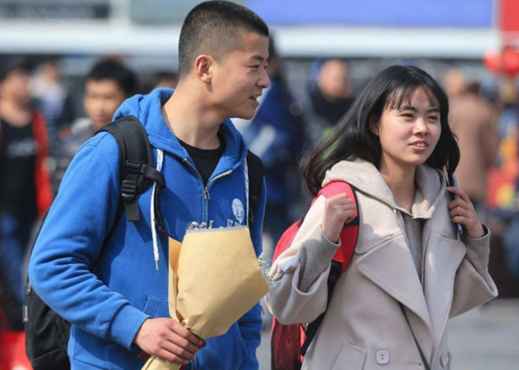 2021年各大高校放假通知，清华大学放假35天，同时有一个坏消息